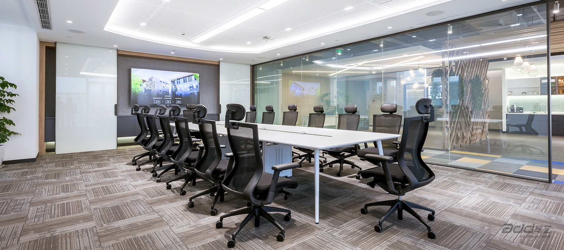 汇纳科技办公空间设计-会议室-pc